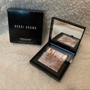 BOBBI BROWN HIGHLIGHTING POWDER PINK GLOW NWT!